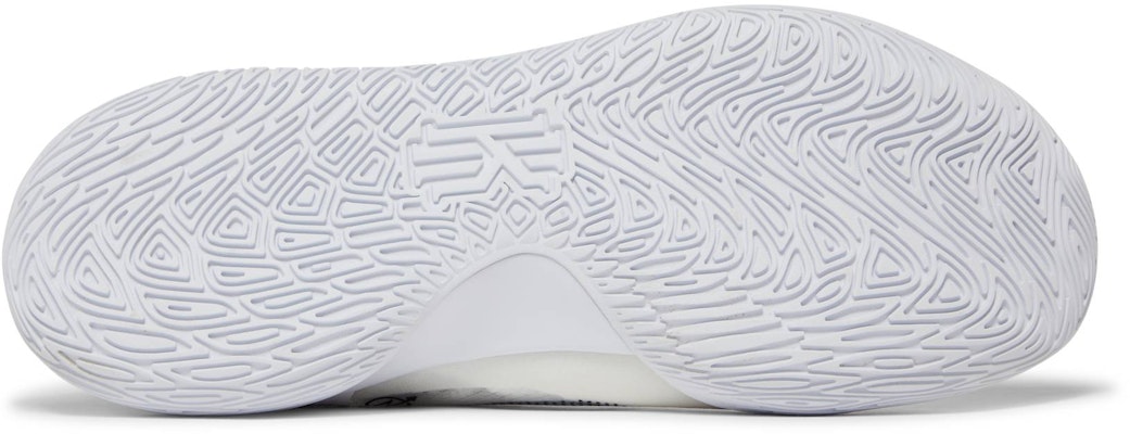 Nike Kyrie Flytrap V Wolf Grey DC8991-100/CZ4100-100 Shop Nike Kyrie Flytrap V Wolf Grey DC8991-100/CZ4100-100