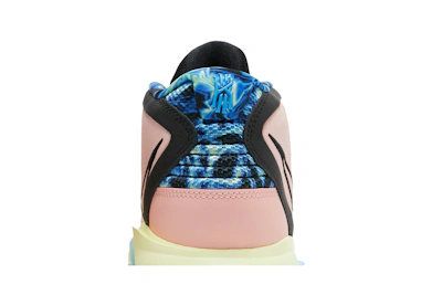 Nike Kyrie Infinity EP 'Valentine's Day'