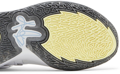 耐克 Kyrie Infinity 烟雾与镜像 DC9134-102 Purchase 耐克 Kyrie Infinity 烟雾与镜像 DC9134-102