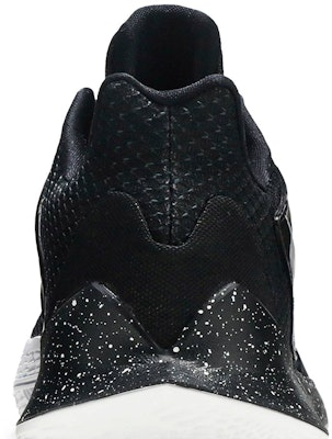 Nike Kyrie Low 2 'Hitam Perak Metalik' AV6337-003/AV6338-003 Sizing Nike Kyrie Low 2 'Hitam Perak Metalik' AV6337-003/AV6338-003
