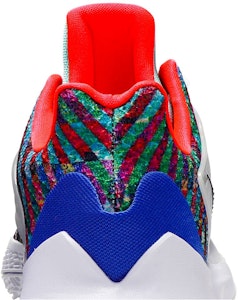 ナイキ カイリー ロー 2 'マルチカラー' AV6337-400 AV6337-400 Sizing ナイキ カイリー ロー 2 'マルチカラー' AV6337-400 AV6337-400