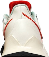 Nike Kyrie Low 3 低筒 實戰籃球鞋 男女同款 綠黑紅 國外版 Sizing Nike Kyrie Low 3 低筒 實戰籃球鞋 男女同款 綠黑紅 國外版