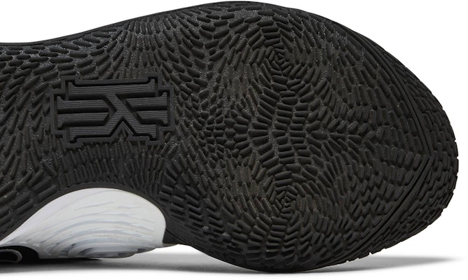 Nike Kyrie 3 Low TB 歐文3 便利耐磨防滑 低筒 籃球鞋 黑白 Purchase Nike Kyrie 3 Low TB 歐文3 便利耐磨防滑 低筒 籃球鞋 黑白