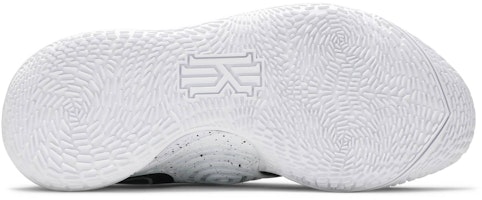 Nike Kyrie Low 3 歐文 耐磨 低筒 實戰籃球鞋 男女同款 白黑紅 國外版 Shop Nike Kyrie Low 3 歐文 耐磨 低筒 實戰籃球鞋 男女同款 白黑紅 國外版