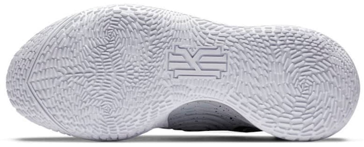 Nike Kyrie Low 3 Team 'Hitam Kelabu Serigala' CW6228-004 Details for Nike Kyrie Low 3 Team 'Hitam Kelabu Serigala' CW6228-004