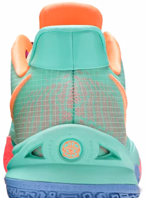 나이키 카이리 로우 4 EP '수 스웨거' (45 characters) CZ0105-300 Sizing 나이키 카이리 로우 4 EP '수 스웨거' (45 characters) CZ0105-300