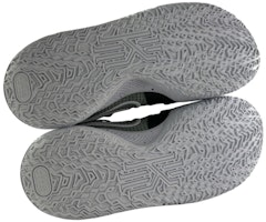 カイリー Low 4 TB "ゴージグリーン" DM5041-302 Purchase カイリー Low 4 TB "ゴージグリーン" DM5041-302