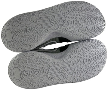 カイリー Low 4 TB "ゴージグリーン" DM5041-302 Purchase カイリー Low 4 TB "ゴージグリーン" DM5041-302