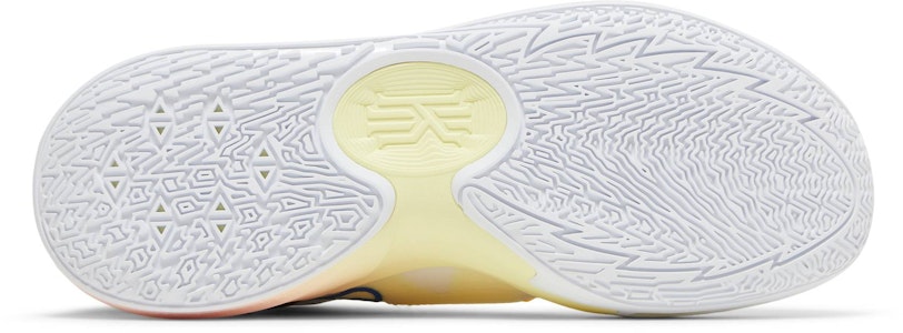 Nike Kyrie Low 5 'Efek Kupu-Kupu' DJ6012-100/DJ6014-100 Shop Nike Kyrie Low 5 'Efek Kupu-Kupu' DJ6012-100/DJ6014-100