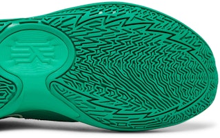 カイリー Low 5 "EYBL" DX3053-300 Purchase カイリー Low 5 "EYBL" DX3053-300