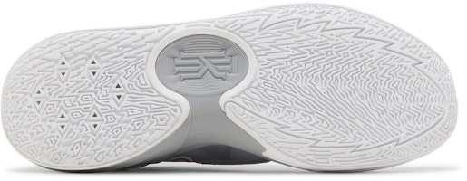 耐吉 Kyrie Low 5 '狼灰' DO9617-001 Shop 耐吉 Kyrie Low 5 '狼灰' DO9617-001