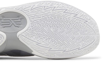 耐吉 Kyrie Low 5 '狼灰' DO9617-001 Purchase 耐吉 Kyrie Low 5 '狼灰' DO9617-001