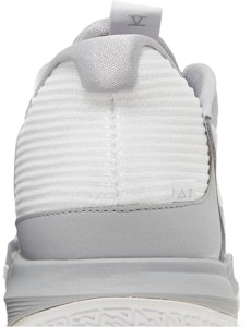 カイリー Low 5 "ウルフグレー" DO9617-001 Sizing カイリー Low 5 "ウルフグレー" DO9617-001