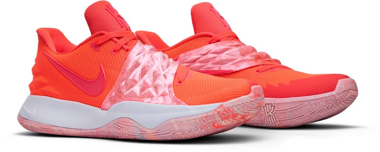 カイリー Low ホットパンチ AO8979-600 Cheap カイリー Low ホットパンチ AO8979-600