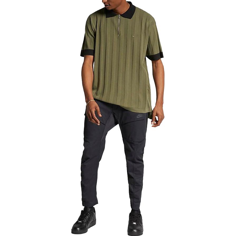 Shop Nike Lab 意大利制造橄榄绿条纹宽松休闲T恤。 BV0974-222