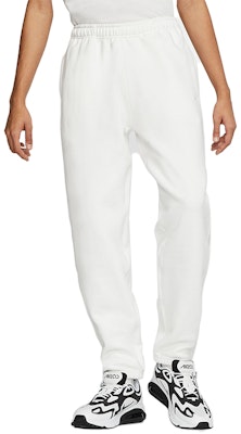 Nike Lab Celana Slim-Fit Putih CD6394-100 Shop Nike Lab Celana Slim-Fit Putih CD6394-100