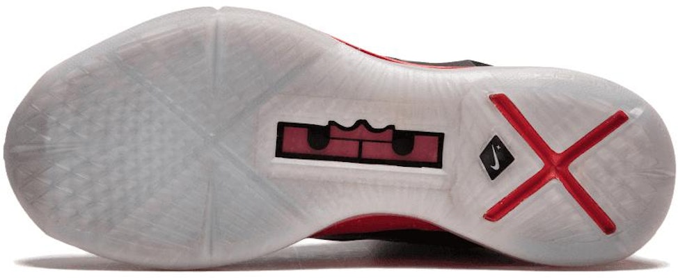 나이키 르브론 10+ "프레셔" (Nike LeBron 10+ "Pressure") 598360-001 Shop 나이키 르브론 10+ "프레셔" (Nike LeBron 10+ "Pressure") 598360-001