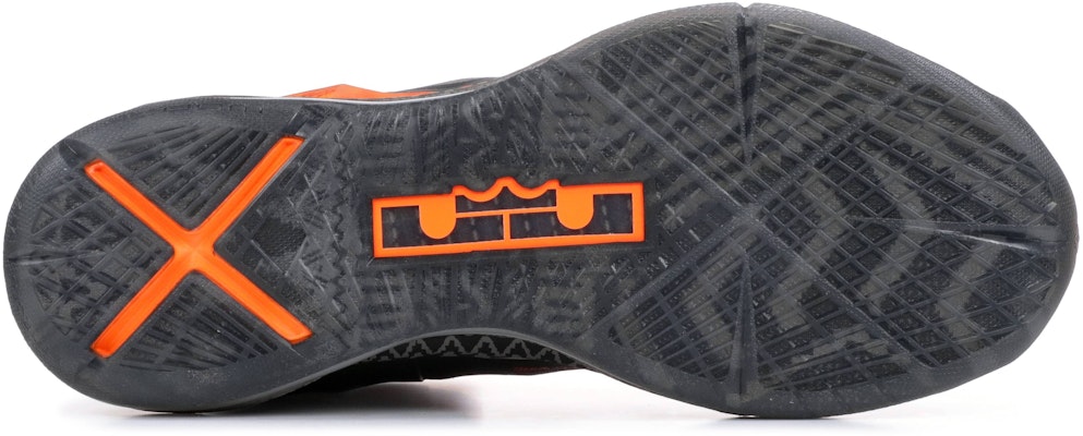 Nike LeBron 10 'BHM' 583109-001 Shop Nike LeBron 10 'BHM' 583109-001