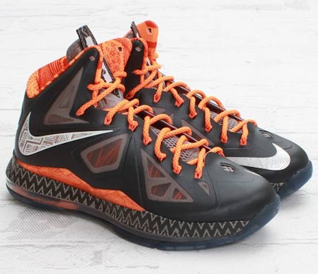 Nike LeBron 10 'BHM' 583109-001 Details for Nike LeBron 10 'BHM' 583109-001