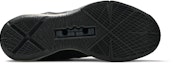 Shop Nike LeBron 10 'Carbon' Lelaki Kasut 541100-001