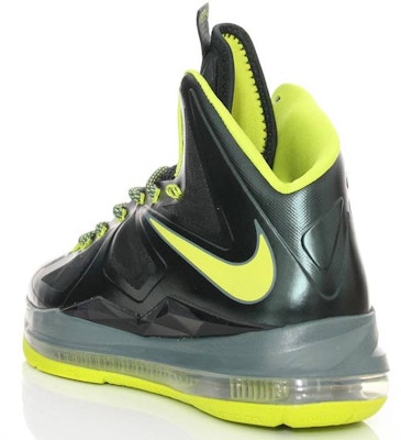 Lebron 2025 10 dunkman