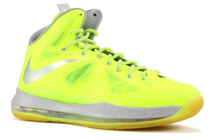Lookbook Nike LeBron 10 'Volt' 541100-700 - Kasut Sukan Terkini