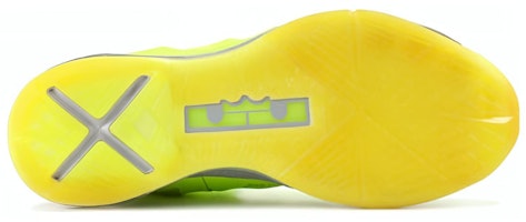 耐吉 LeBron 10 'Volt' 541100-700 Shop 耐吉 LeBron 10 'Volt' 541100-700