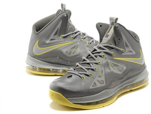 耐克LeBron 10“黄钻”篮球鞋 541100-007 Lookbook 耐克LeBron 10“黄钻”篮球鞋 541100-007