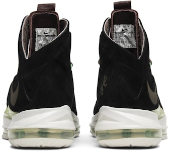 Nike LeBron 10 EXT QS 'Black Suede' Sepatu Hitam Suede 607078-001 Details for Nike LeBron 10 EXT QS 'Black Suede' Sepatu Hitam Suede 607078-001