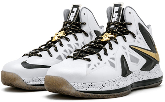 レブロン10 PS Elite+ 白金黒 579834-100 Lookbook レブロン10 PS Elite+ 白金黒 579834-100