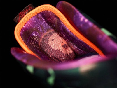 Nike LeBron 10 Premium 'Qué El MVP' 618217-300 1