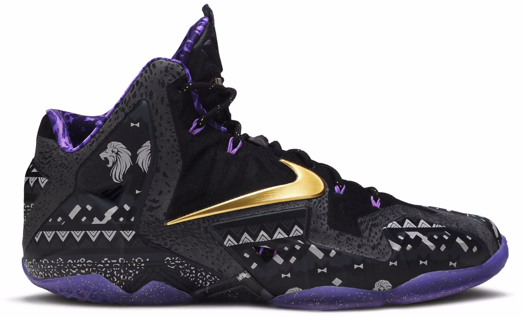 le-bron-11-black-history-month