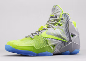 Sizing Nike LeBron 11 'Maison du LeBron' 683252-074