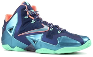 レブロン11 アクロン vs. マイアミ 616175-400 Lookbook レブロン11 アクロン vs. マイアミ 616175-400