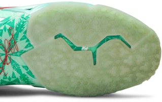 Nike LeBron 11 Navidad 616175-301 Purchase Nike LeBron 11 Navidad 616175-301