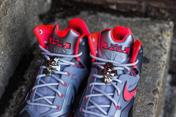 Nike LeBron 11 Elite 'Team' 642846-001 Sizing Nike LeBron 11 Elite 'Team' 642846-001