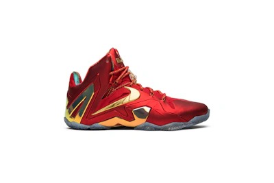 Nike LeBron 11 Elite SE Metallic Gold