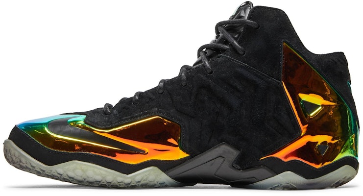 Nike LeBron 11 EXT Kings Crown 677693-001 Lookbook Nike LeBron 11 EXT Kings Crown 677693-001