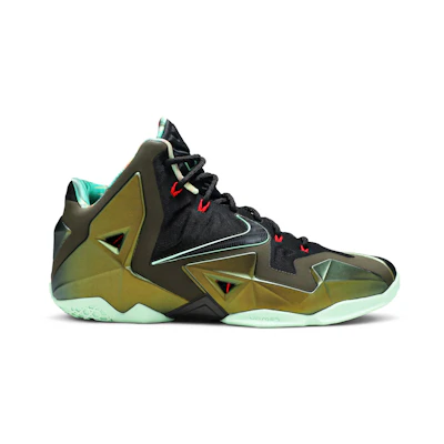 Nike LeBron 11 King's Pride