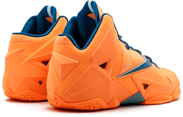 Nike LeBron 11 Knicks 616175-800 Shop Nike LeBron 11 Knicks 616175-800