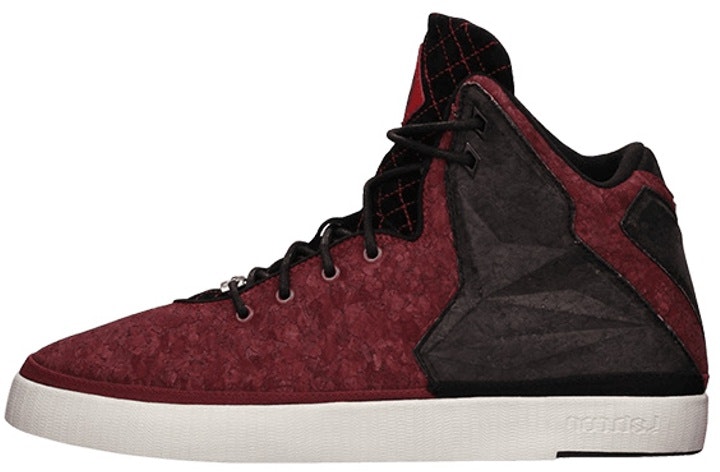 le-bron-11-nsw-university-red