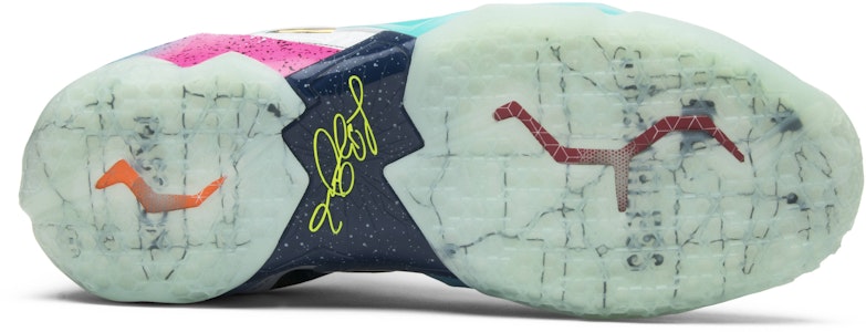 レブロン11プレミアム"What The レブロン" 650884-400 Shop レブロン11プレミアム"What The レブロン" 650884-400