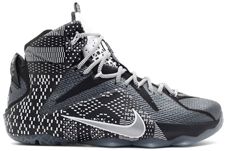 Nike LeBron 12 'BHM' 2015 Sepatu Basket Pria Indonesia 718825-001 Buy Nike LeBron 12 'BHM' 2015 Sepatu Basket Pria Indonesia 718825-001