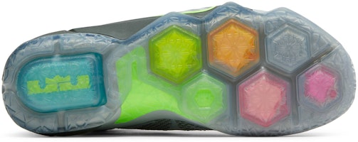 耐吉 LeBron 12 'Dunkman' 684593-001 Shop 耐吉 LeBron 12 'Dunkman' 684593-001