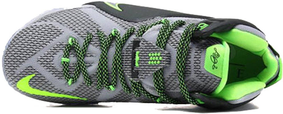 Nike LeBron 12 'Prestasi Bola Keranjang' 707781-001 Shop Nike LeBron 12 'Prestasi Bola Keranjang' 707781-001