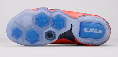 Nike LeBron 12 'Amerika Serikat' 684593-616 2