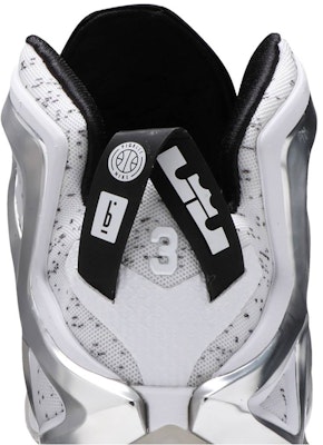 Nike LeBron 12 Elite SP Pigalle Zapatillas Baloncesto 806951-100 Sizing Nike LeBron 12 Elite SP Pigalle Zapatillas Baloncesto 806951-100