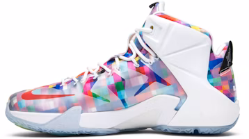 Nike LeBron 12 EXT Prisma 748861-900 Lookbook Nike LeBron 12 EXT Prisma 748861-900