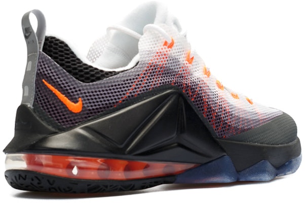 耐克勒布朗12低帮“空气马斯95” 812560-081 Lookbook 耐克勒布朗12低帮“空气马斯95” 812560-081