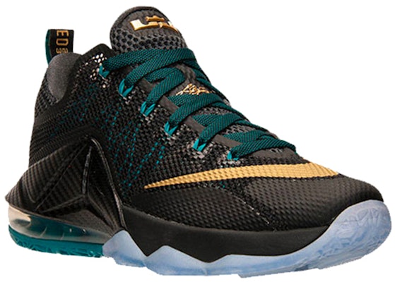 Nike LeBron 12 Low EP 'SVSM Hitam' 724558-070 Lookbook Nike LeBron 12 Low EP 'SVSM Hitam' 724558-070